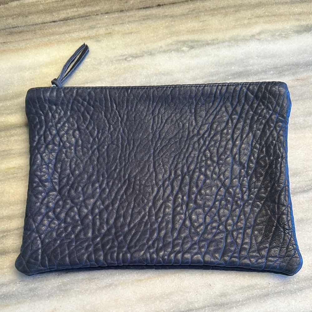 PHILLIP NOEL - Blue Leather Men's zip pouch